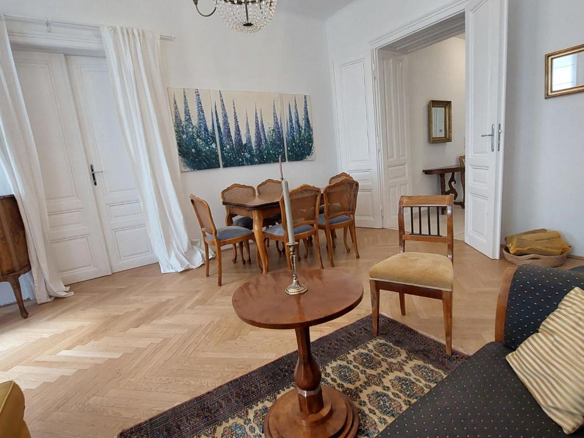 Apartment Am Sobieskiplatz By Interhome Wenen Buitenkant foto